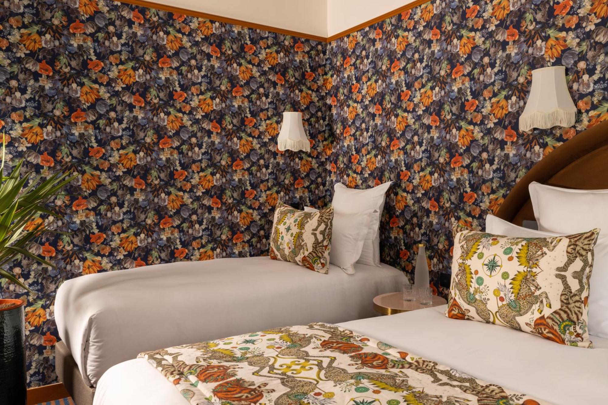 Hotel Ginette A La Folie & Spa Paryż Zewnętrze zdjęcie